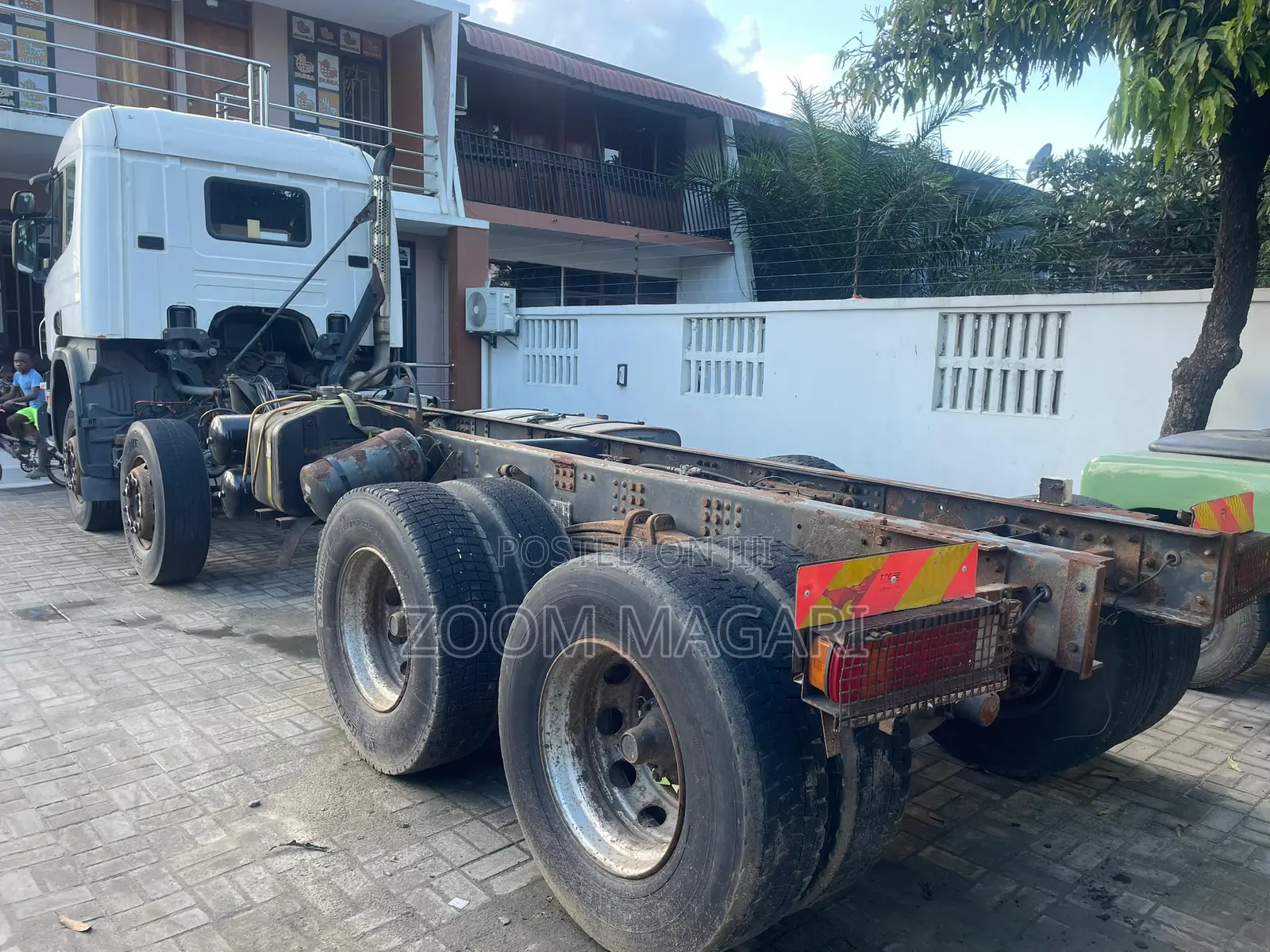 Scania Mende P340 2000 White