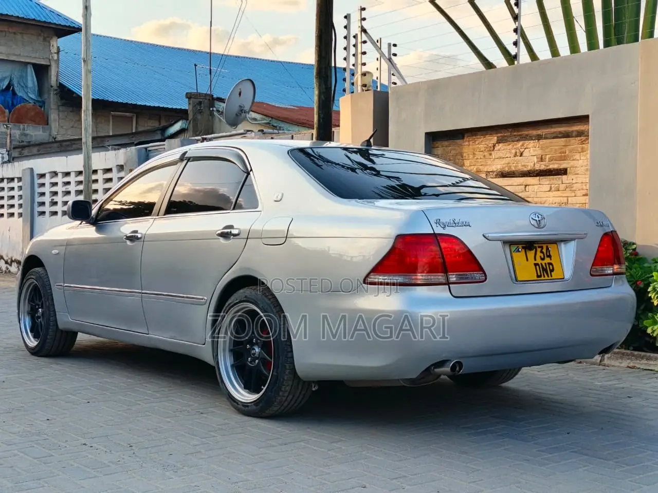 Toyota Crown 2009 Silver