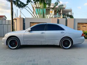 Toyota Crown 2009 Silver