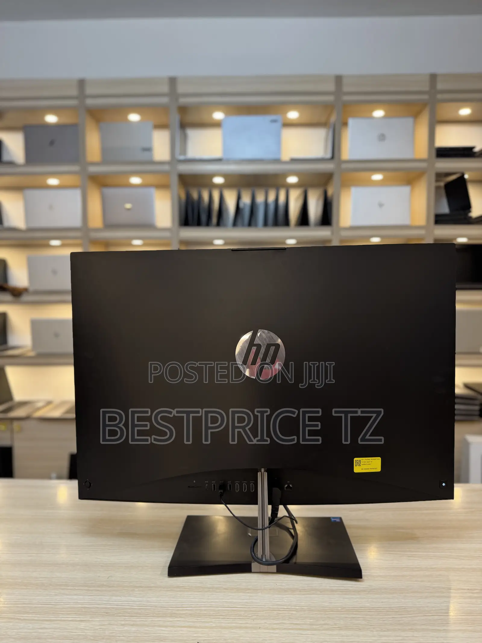 Desktop Computer HP Pavilion 27 16GB Intel Core i7 SSD 512GB