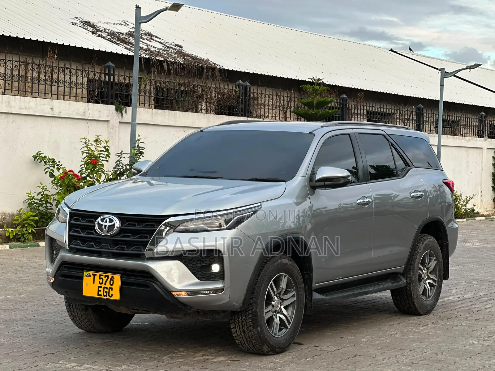 Toyota Fortuner 2.4 D AWD 2020 Gray