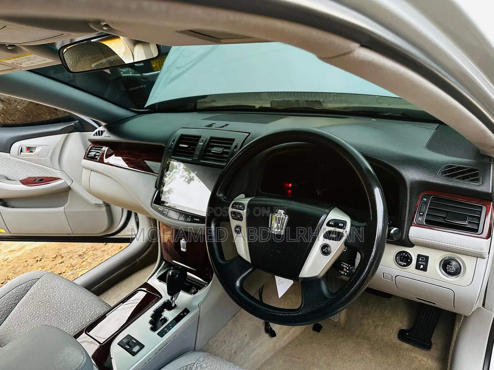 Toyota Crown 2010 Silver