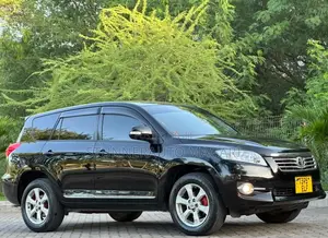 Toyota Vanguard 2011 Black