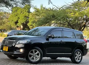 Toyota Vanguard 2011 Black