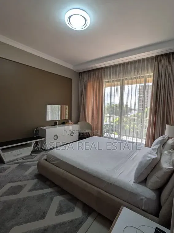 Furnished 3bdrm Apartment in Oyster Bay for rent