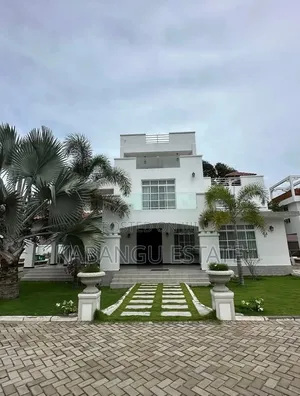Furnished 5bdrm Villa in Mikochenibeach for rent
