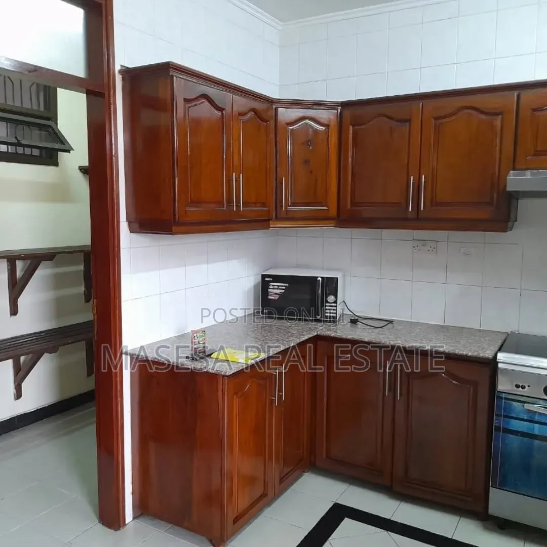 Furnished 3bdrm Apartment in Upanga East for rent