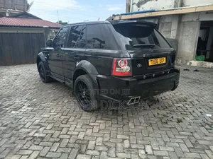 Land Rover Range Rover 2010 Black