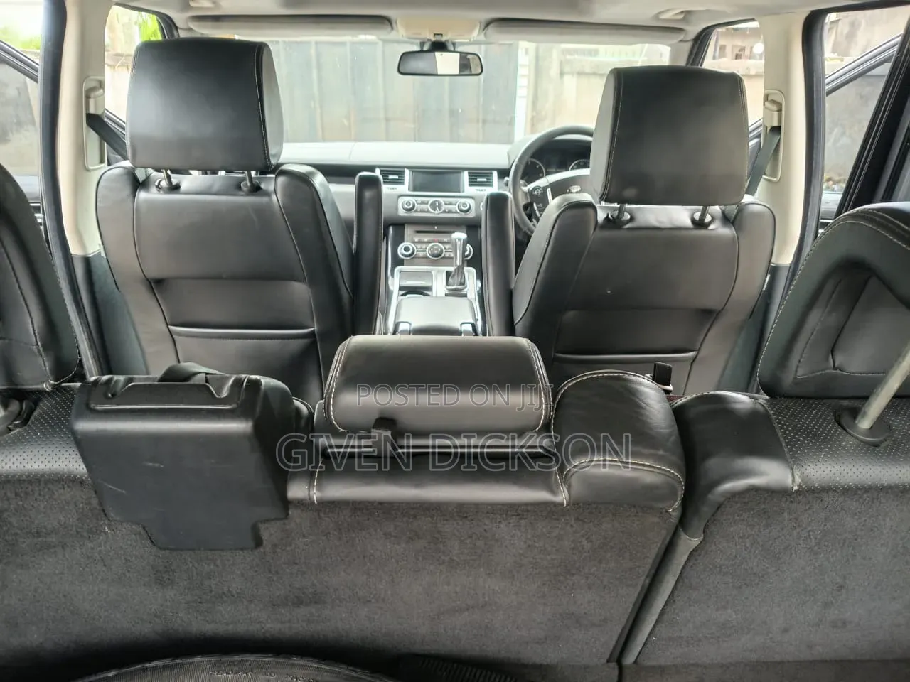 Land Rover Range Rover 2010 Black