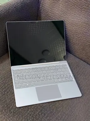Laptop Microsoft Surface Laptop Go 8GB Intel Core i5 SSD 256GB