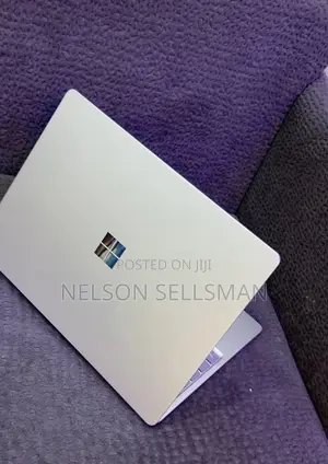 Laptop Microsoft Surface Laptop Go 8GB Intel Core i5 SSD 256GB