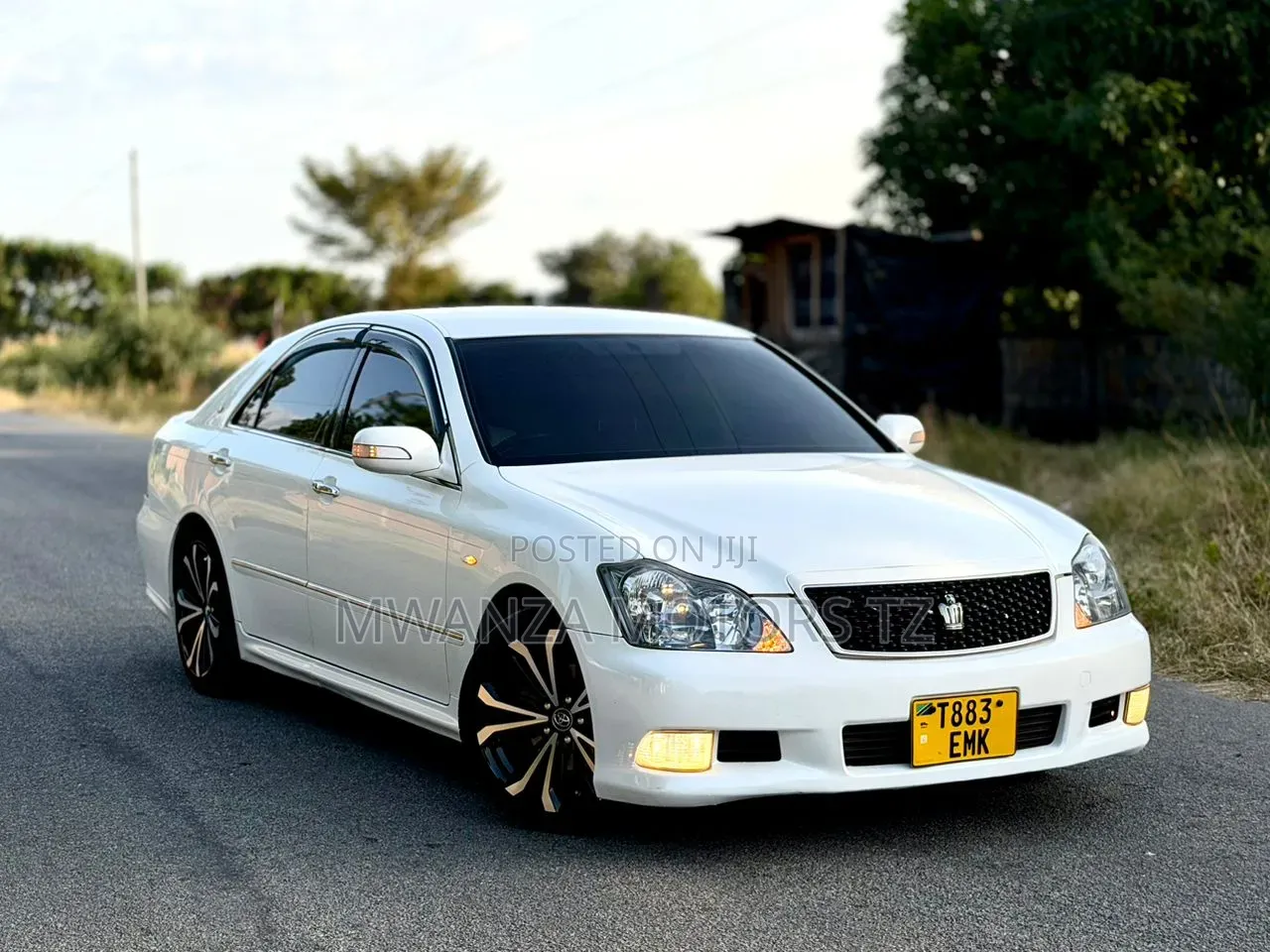 Toyota Crown 2006 White