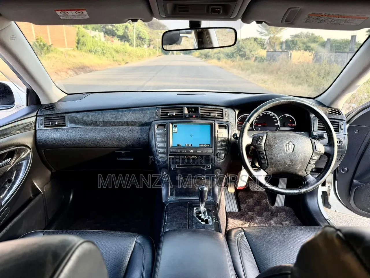 Toyota Crown 2006 White