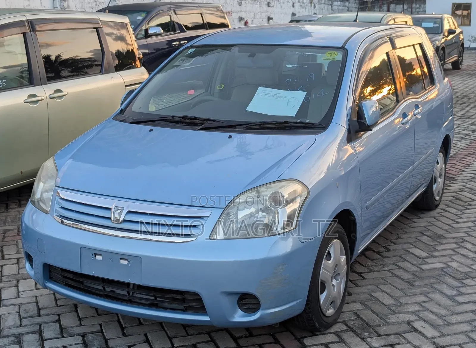 Toyota Raum 2004 Blue