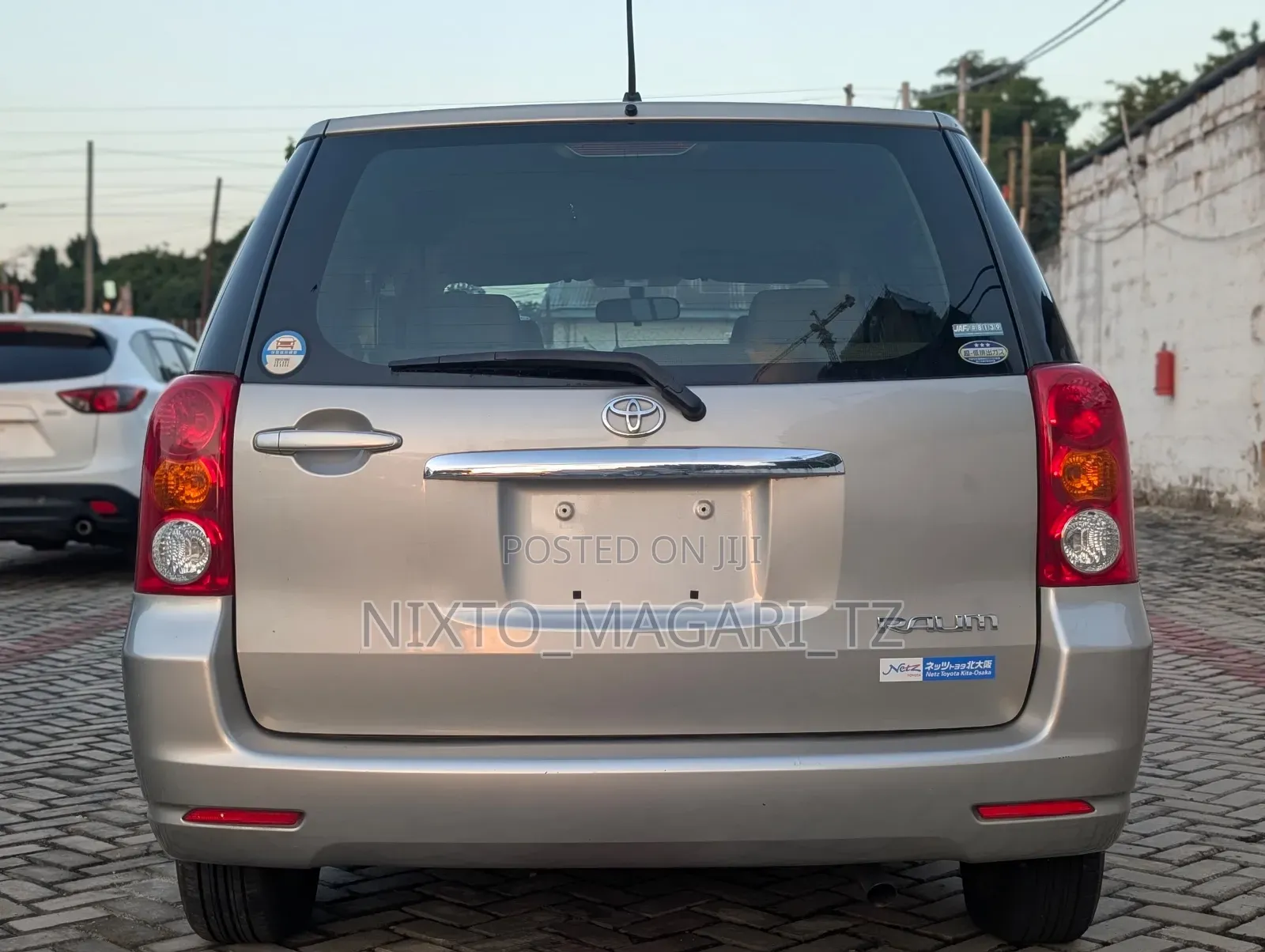 Toyota Raum 2004 Silver