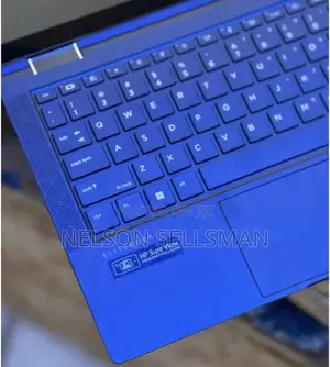 New Laptop HP Dragonfly G2 16GB Intel Core i5 SSD 256GB