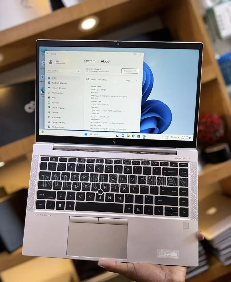 Laptop HP EliteBook 845 G7 8GB AMD Ryzen 5 SSD 256GB