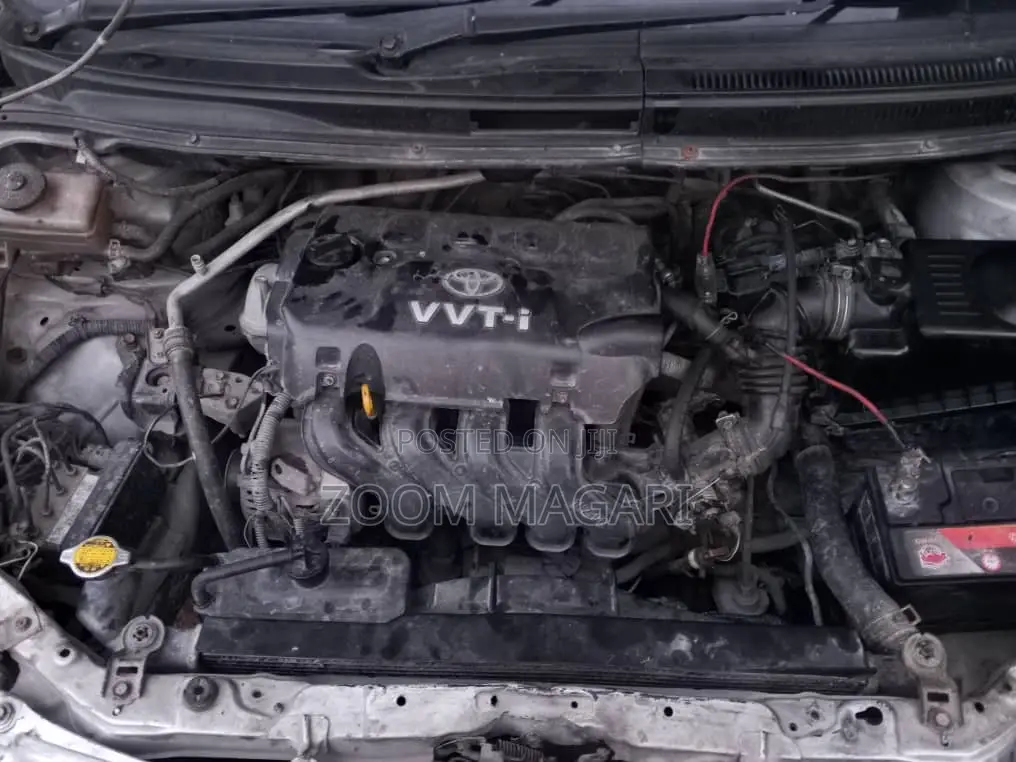 Toyota Corolla Spacio 2004 Silver
