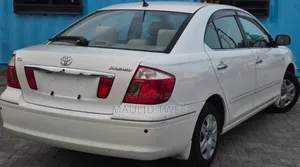 Toyota Premio 2004 Pearl