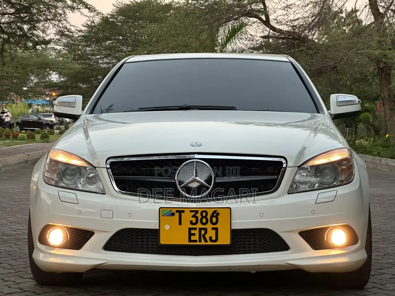 Mercedes-Benz C200 2008 White