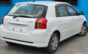 Toyota Corolla RunX 2006 White