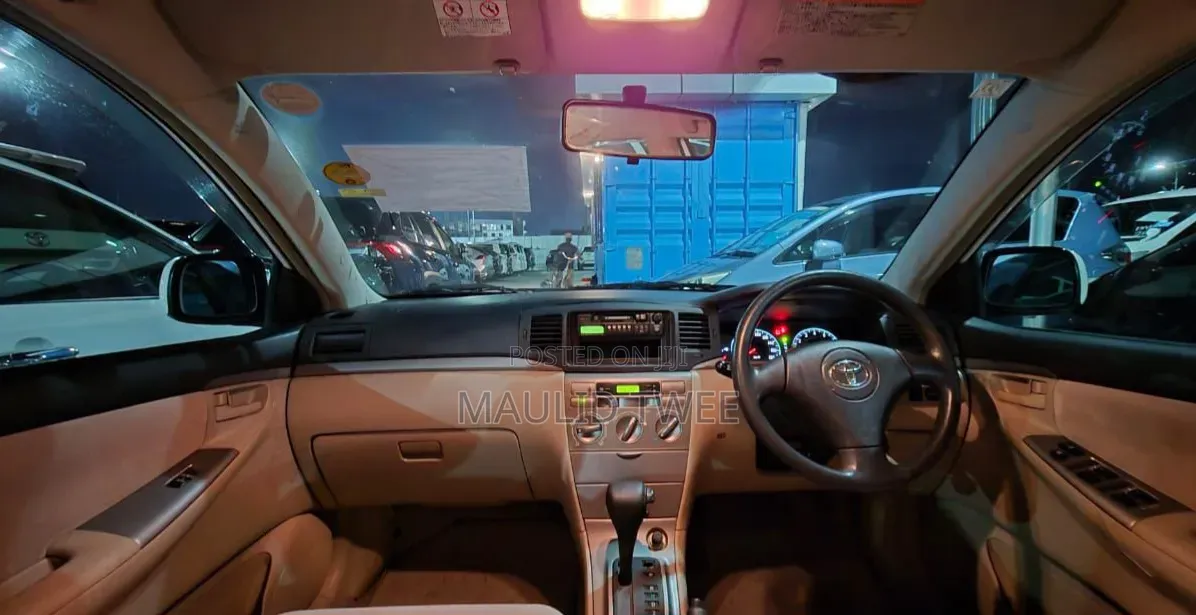 Toyota Corolla RunX 2006 White