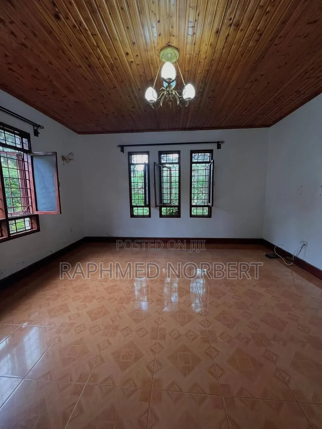 3bdrm House in Tanzania Real, Central Business Area for rent