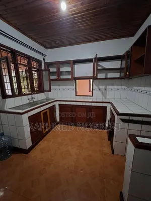 3bdrm House in Tanzania Real, Central Business Area for rent