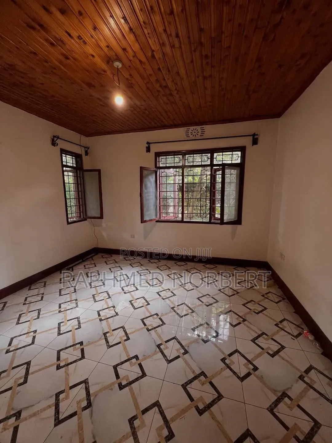 3bdrm House in Tanzania Real, Central Business Area for rent
