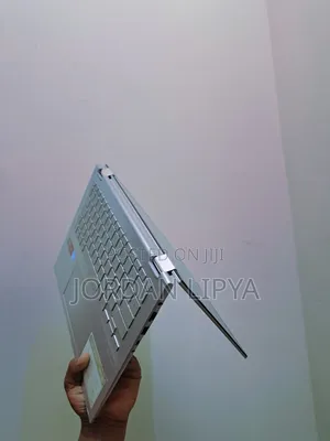 Laptop Asus VivoBook Flip 14 TP412UA 16GB AMD Ryzen 7 SSD 1T