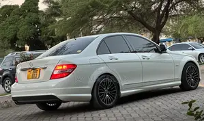Mercedes-Benz C-Class 2008 White
