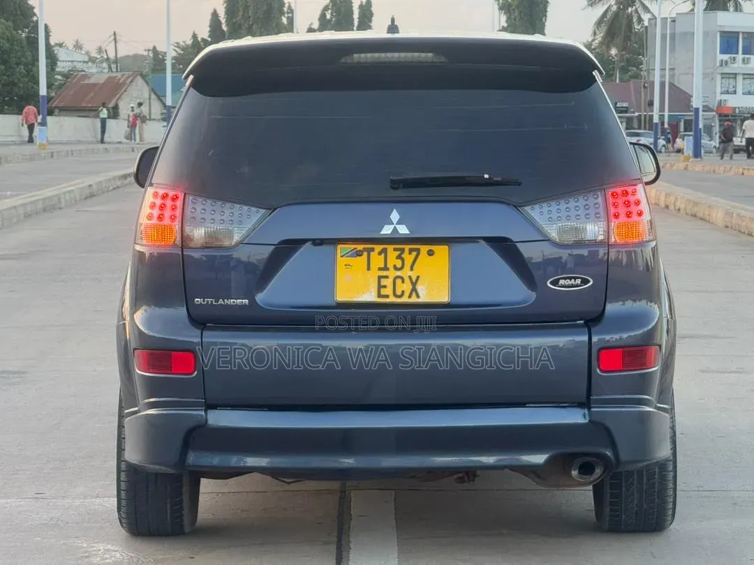 Mitsubishi Outlander 2008 Gray
