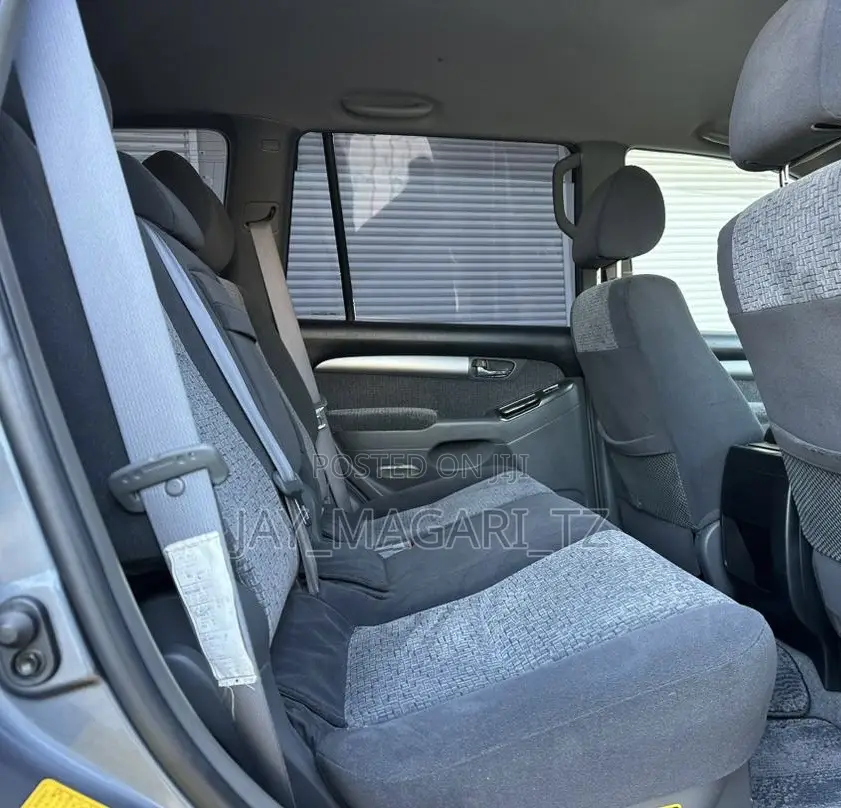 Toyota Land Cruiser Prado 2006 Gray