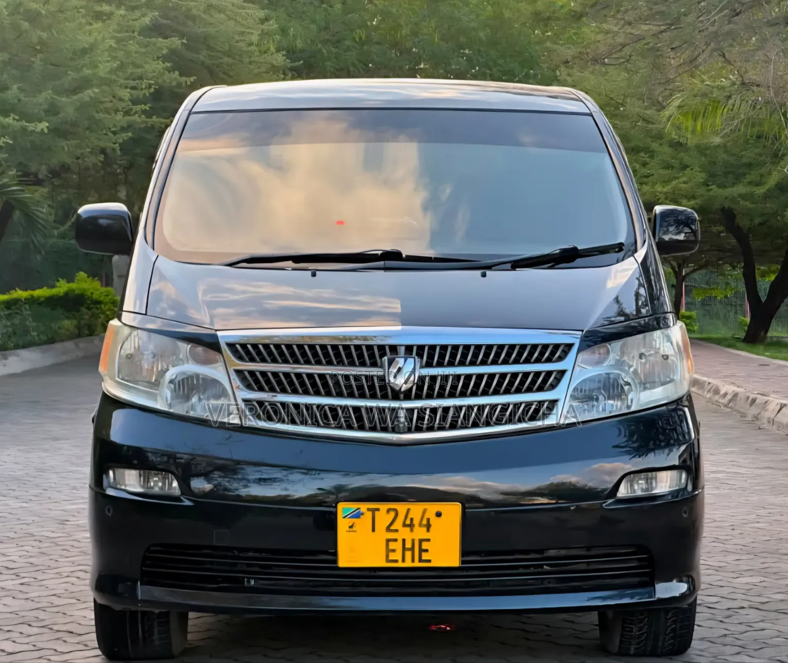 Toyota Alphard 2003 Black