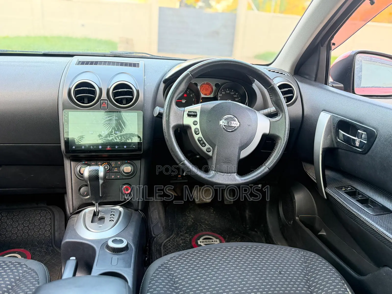 Nissan Dualis 2007 Red