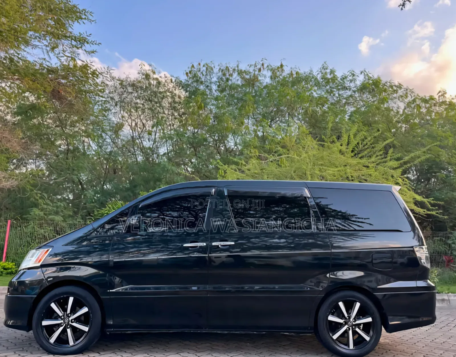Toyota Alphard 2003 Black