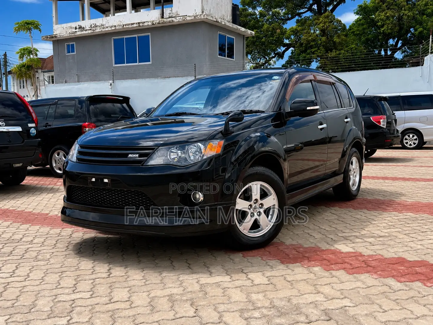 Mitsubishi Outlander 2011 Black