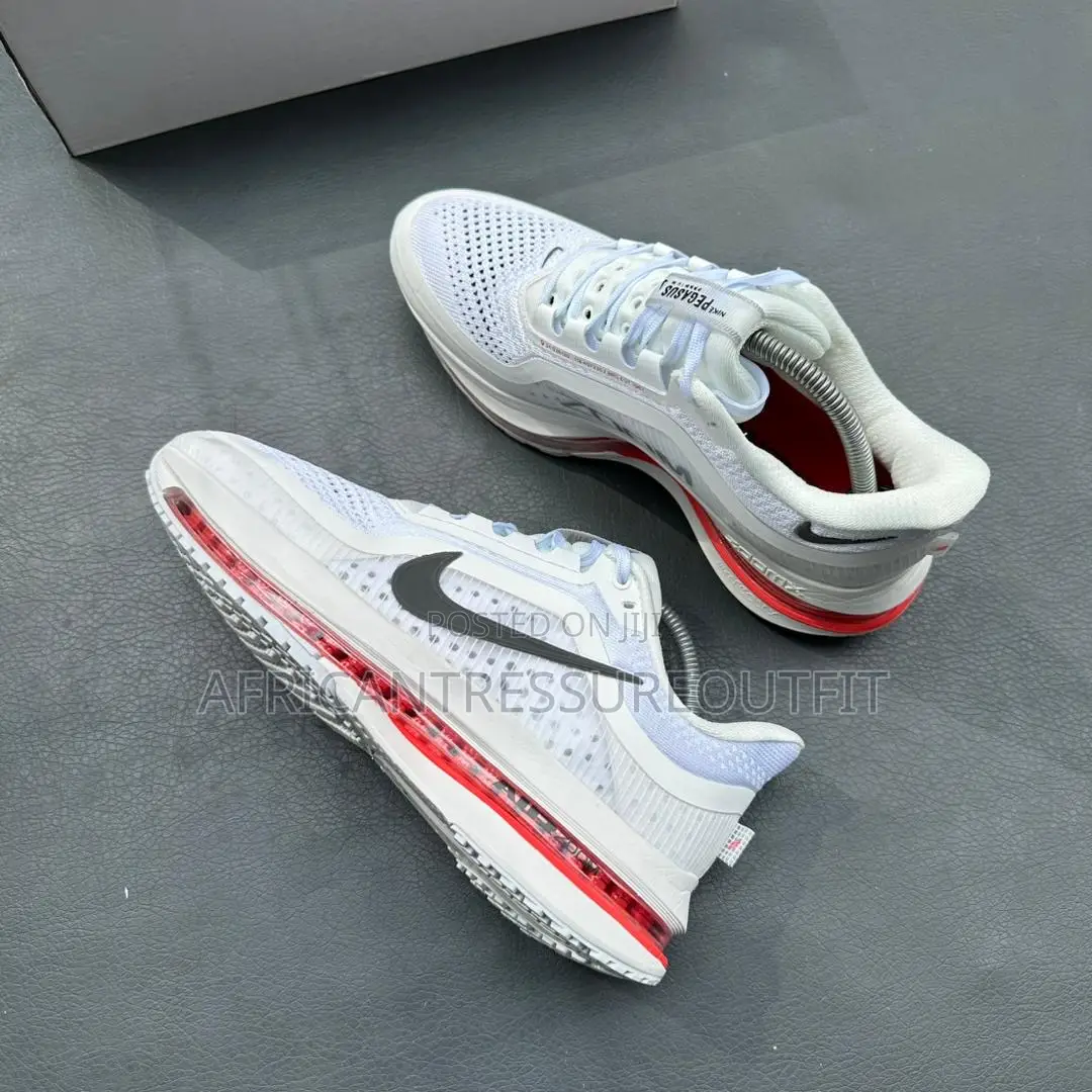 Nike Air Zoom Pegasus Sneakers Premium