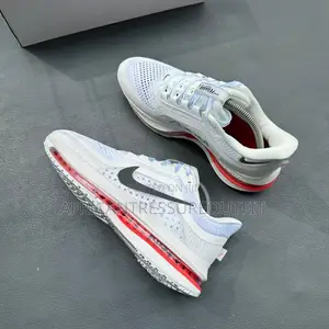 Nike Air Zoom Pegasus Sneakers Premium