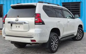 Toyota Land Cruiser Prado 2019 White