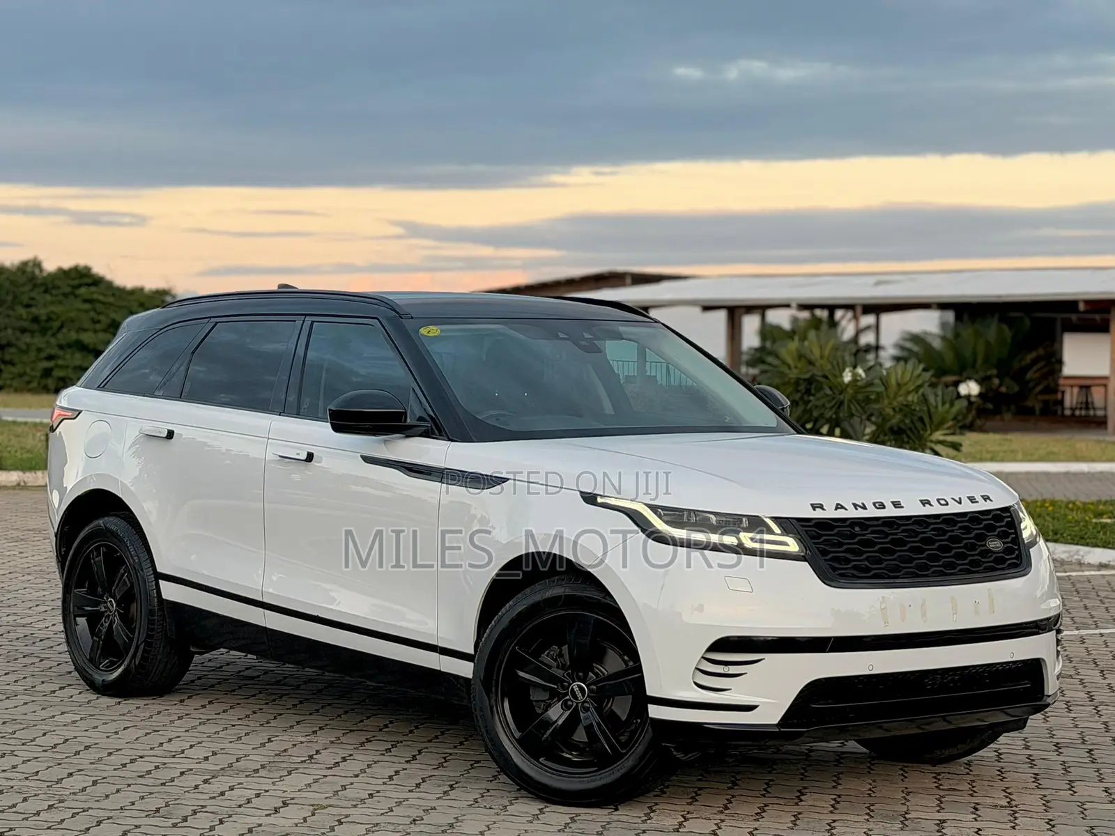 Land Rover Range Rover Velar 2022 White