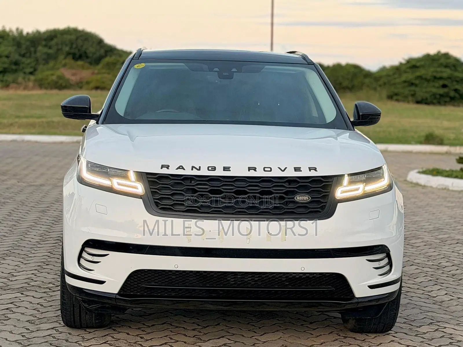 Land Rover Range Rover Velar 2022 White