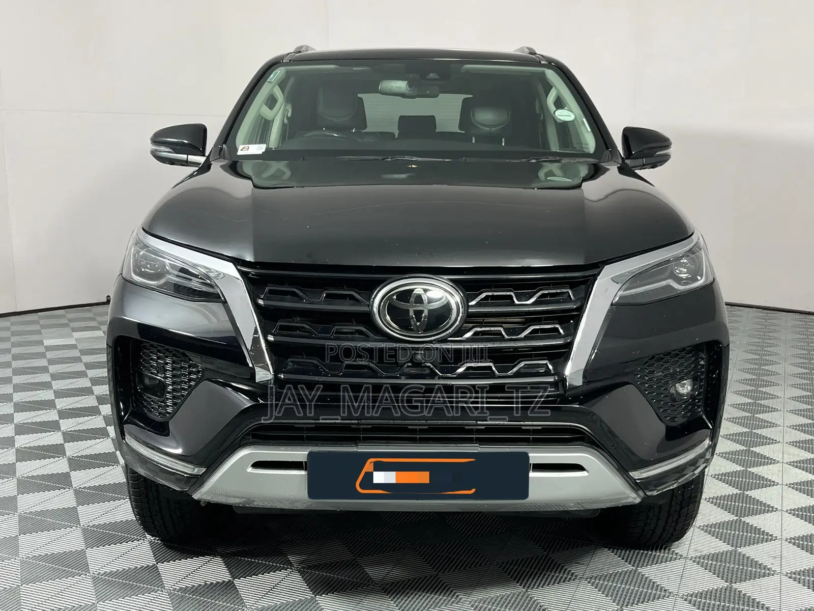 Toyota Fortuner 2021 Black