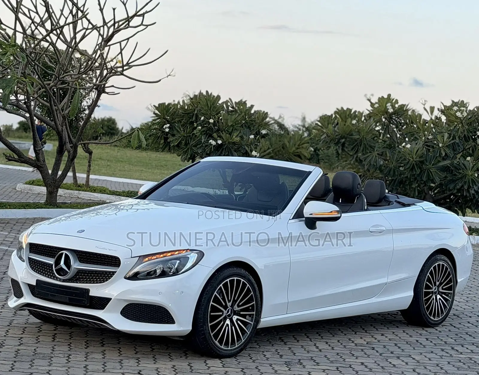 Mercedes-Benz C200 2017 White