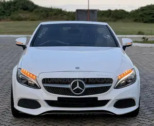 Mercedes-Benz C200 2017 White