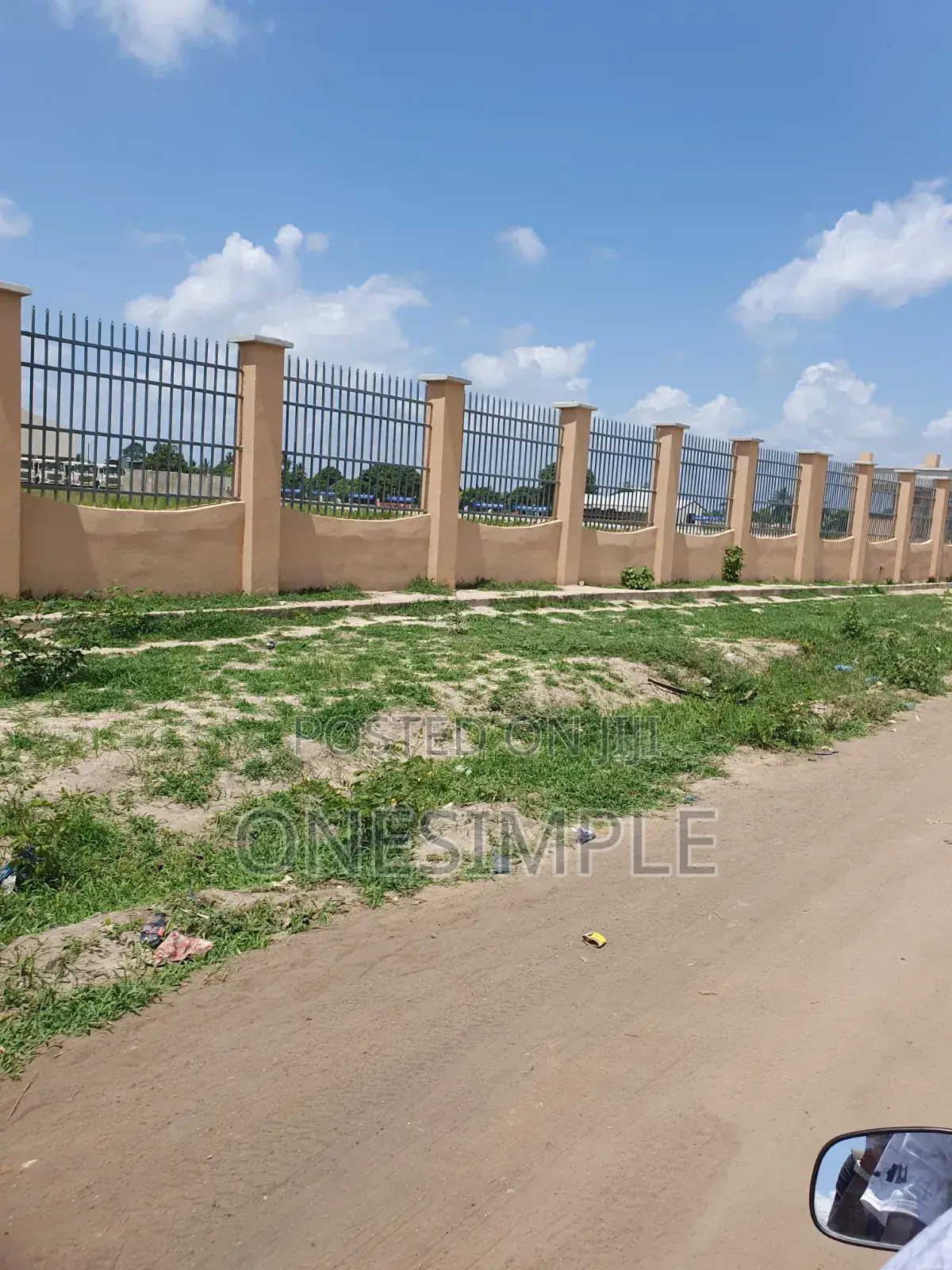 Kiwanja Kinauza Industrial Zone, Kibaha - Visiga Madafu