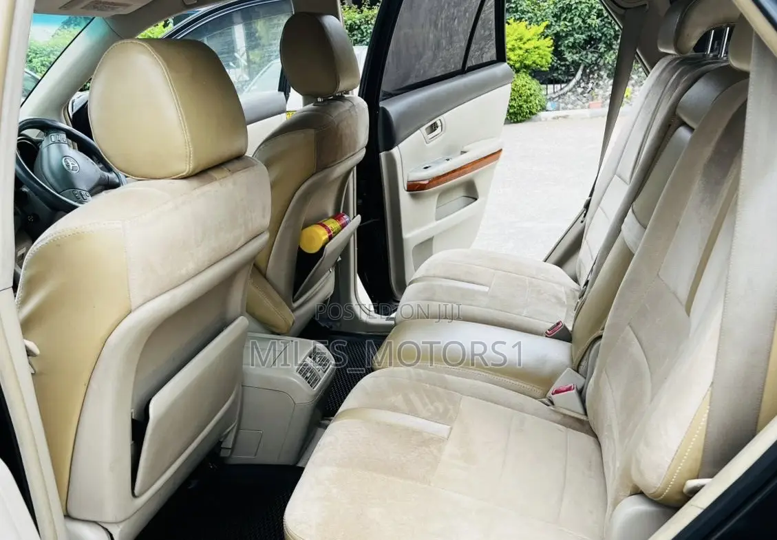 Toyota Harrier 2003 Matt Black