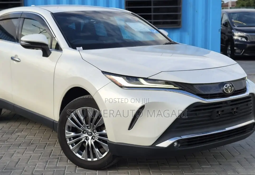 Toyota Harrier 2021 Pearl