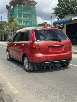 Mazda Verisa 2010 Red