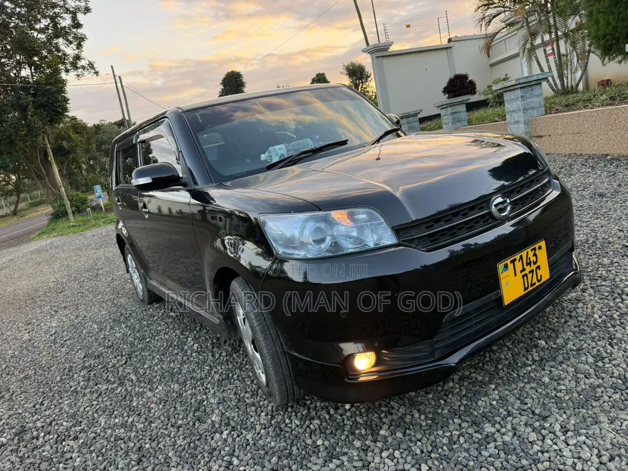 Toyota Corolla Rumion 2011 Black